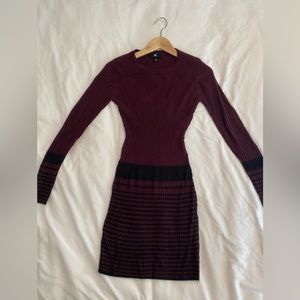 IZ BYER BRAND LONG SLEEVE DRESS MID LENGTH SWEATER DRESS PURPLE AND BLACK